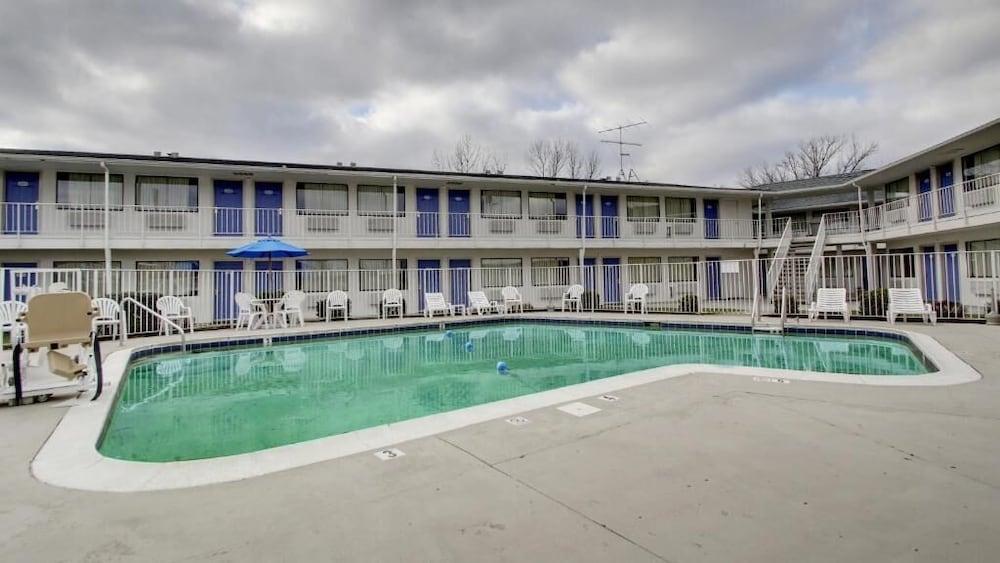 Motel 6 Elizabethtown Zewnętrze zdjęcie